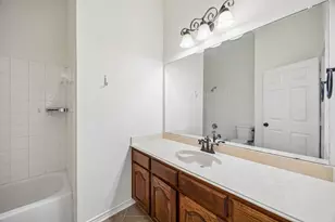 2201 Cantura Dr, Mesquite, TX 75181 - Photo 11