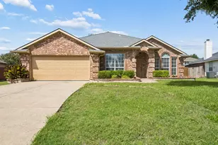 2201 Cantura Dr, Mesquite, TX 75181 - Photo 1