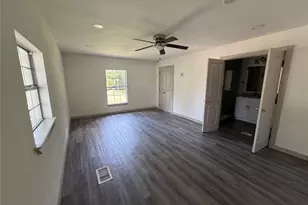605 N Pine St, Roanoke, TX 76262 - Photo 11