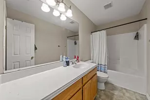 104 W Jade Dr, Hewitt, TX 76643 - Photo 13