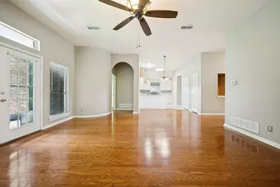 520 Chateau Court, Denton, TX 76209 - Photo 9