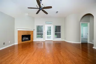 520 Chateau Ct, Denton, TX 76209 - Photo 7