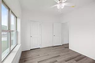 209 W Bonham St, Tom Bean, TX 75489 - Photo 19