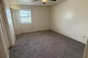 3002 Stanford St, Greenville, TX 75401 - Photo 9