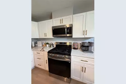 1406 Mentor, Dallas, TX 75216 - Photo 9