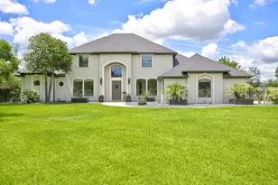 137 Crest Canyon Dr, Fort Worth, TX 76108 - Photo 1