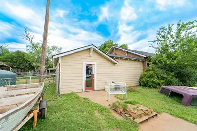 1211 W Hullum Street, Breckenridge, TX 76424 - Photo 25