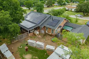 1211 W Hullum St, Breckenridge, TX 76424 - Photo 35