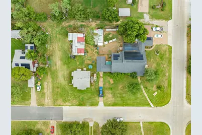 1211 W Hullum Street, Breckenridge, TX 76424 - Photo 33