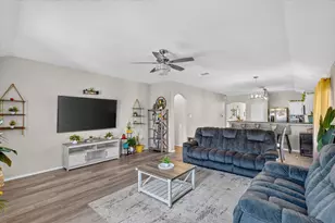 1731 Overlook Dr, Lancaster, TX 75146 - Photo 17