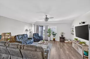 1731 Overlook Dr, Lancaster, TX 75146 - Photo 15