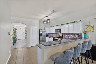 1731 Overlook Dr, Lancaster, TX 75146 - Photo 13