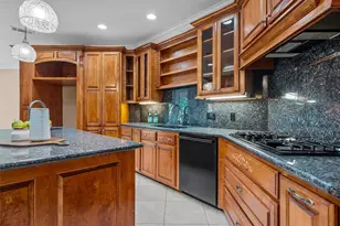 1340 Autumn Oaks Cir, China Spring, TX 76633 - Photo 15