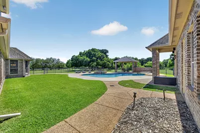 1224 Boling Ranch Road N, Azle, TX 76020 - Photo 11