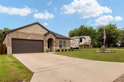 8112 Lakeshore Drive, Kemp, TX 75143 - Photo 1