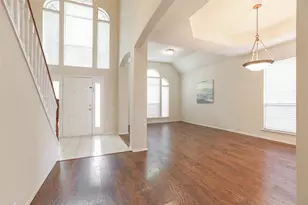 206 Howley Ct, Irving, TX 75063 - Photo 5