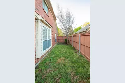 206 Howley Court, Irving, TX 75063 - Photo 25