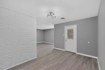 3309 Leith Avenue, Fort Worth, TX 76133 - Photo 9