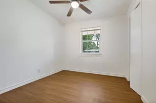 1410 Carswell Terrace, Arlington, TX 76010 - Photo 23