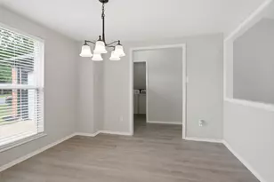 3909 Dogwood Ct, Fort Worth, TX 76137 - Photo 15