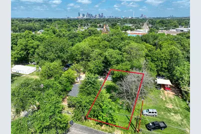 3907 Agnes Street, Dallas, TX 75210 - Photo 1