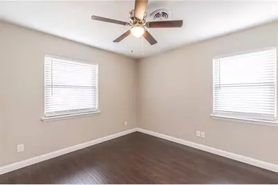 8556 Westfield Drive, Dallas, TX 75243 - Photo 17