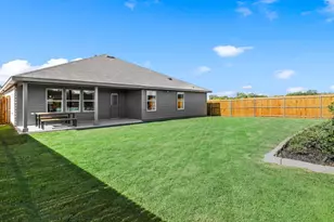 420 Sunflower Trl, Cleburne, TX 76033 - Photo 33