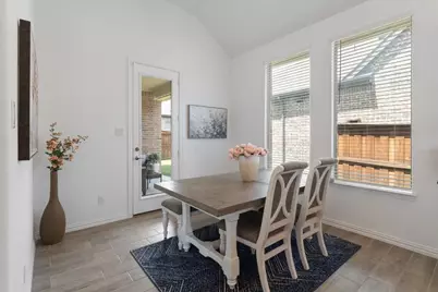 4619 Magnolia Park Drive, Arlington, TX 76005 - Photo 13