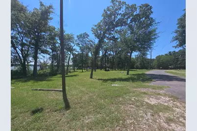 11 Cedar Street, Mexia, TX 76667 - Photo 1