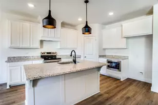 2405 Donella Dr, Denton, TX 76207 - Photo 5
