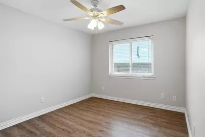 1378 Forest Creek Drive, Lewisville, TX 75067 - Photo 19