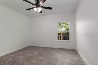 5120 Elgin Street, Fort Worth, TX 76105 - Photo 11
