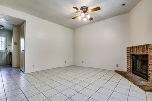 929 W Hickory St, Denton, TX 76201 - Photo 3