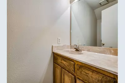 929 W Hickory Street #A10, Denton, TX 76201 - Photo 13