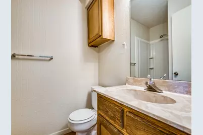 929 W Hickory Street #A10, Denton, TX 76201 - Photo 11