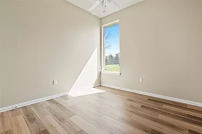 2204 Park Springs Boulevard, Arlington, TX 76013 - Photo 7