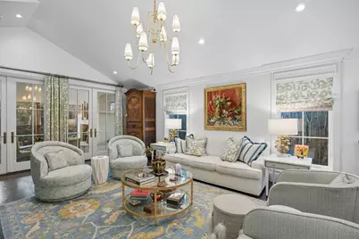 8111 Chadbourne Road, Dallas, TX 75209 - Photo 9
