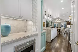 8111 Chadbourne Rd, Dallas, TX 75209 - Photo 13