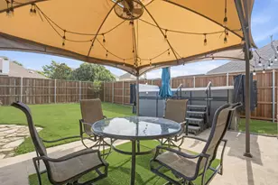 7670 Greenvalley Ln, Frisco, TX 75033 - Photo 7