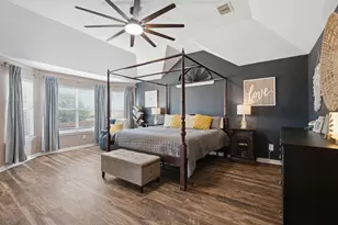 7670 Greenvalley Ln, Frisco, TX 75033 - Photo 23