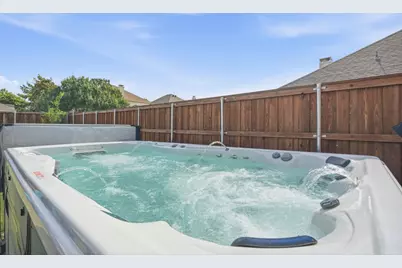 7670 Greenvalley Lane, Frisco, TX 75033 - Photo 3