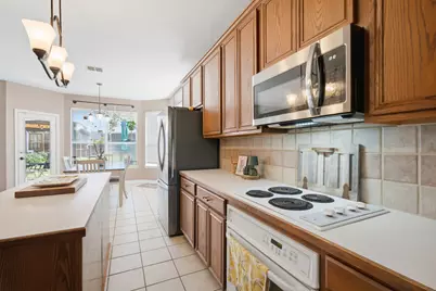 7670 Greenvalley Lane, Frisco, TX 75033 - Photo 19