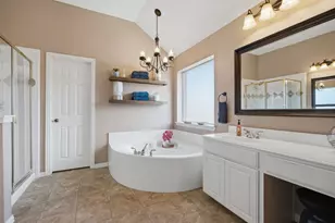 7670 Greenvalley Ln, Frisco, TX 75033 - Photo 25