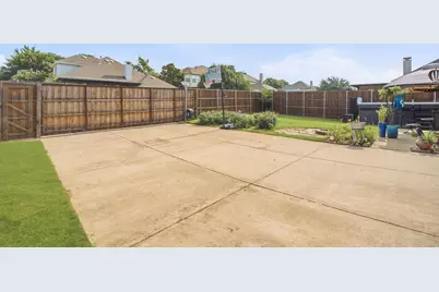 7670 Greenvalley Lane, Frisco, TX 75033 - Photo 5