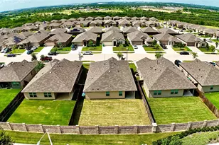 3713 Ridgeway Ln, Denton, TX 76226 - Photo 5
