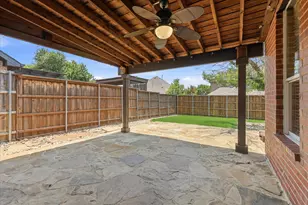 1401 Big Falls Dr, Flower Mound, TX 75028 - Photo 29