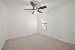 204 Edmundson Ct, Arlington, TX 76002 - Photo 15