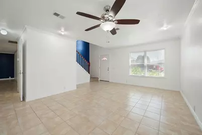 204 Edmundson Court, Arlington, TX 76002 - Photo 7