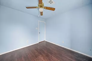 6506 Topaz Dr, Arlington, TX 76001 - Photo 23