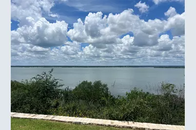 42147 Glen Eagles Drive, Whitney, TX 76692 - Photo 13